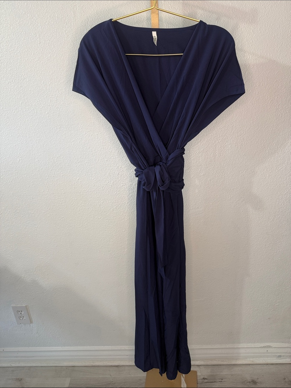 HALARA - BREEZEFUL Navy Wrap dress with Tie Waist- Size XL- NWT